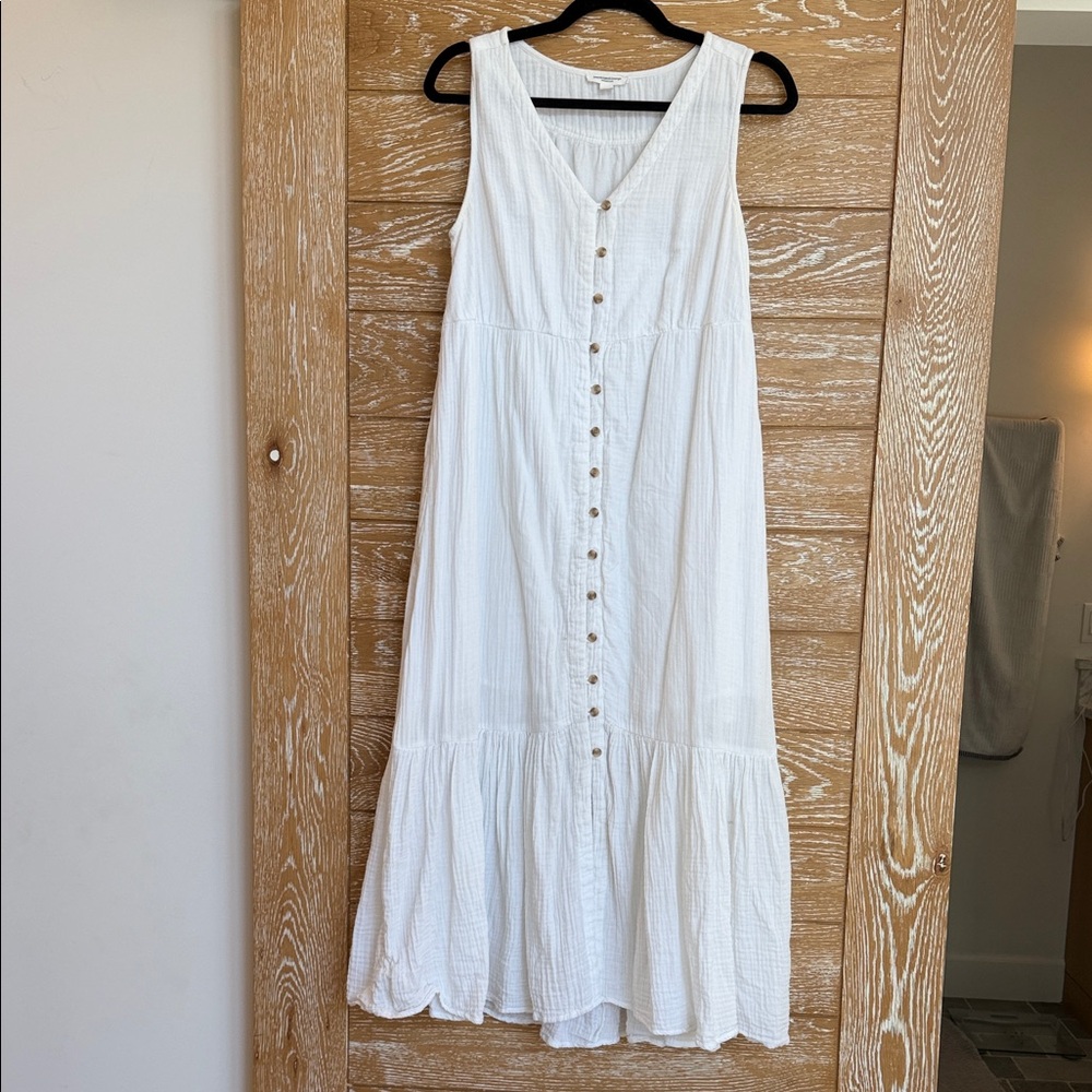 beachlunchlounge White Button-Down Maxi Dress - image 1